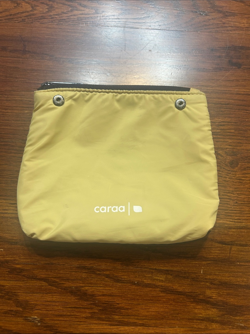 Caraa Snappy Snap Travel Pouch